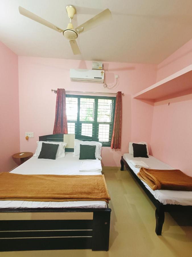 Maanyatha Home Stay مانيبال المظهر الخارجي الصورة